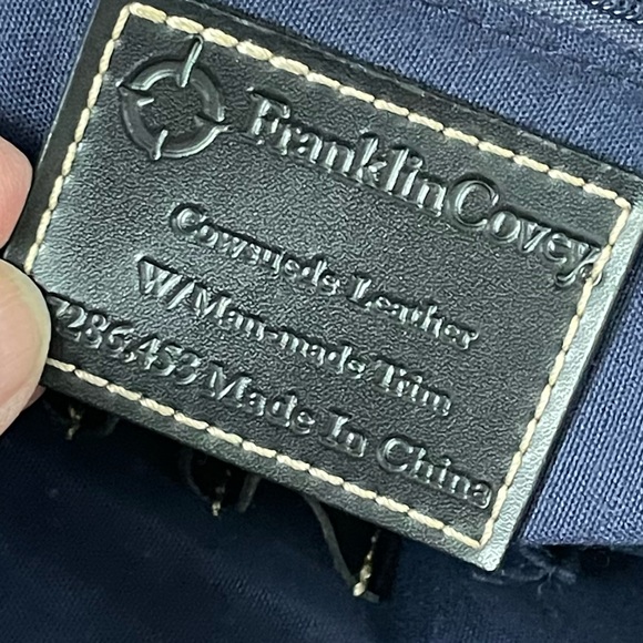 Franklin Covey Blue Suede Leather Shoulder Equestrian Bag Purse - Picture 4 of 13